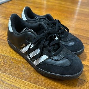 Adidas sambas